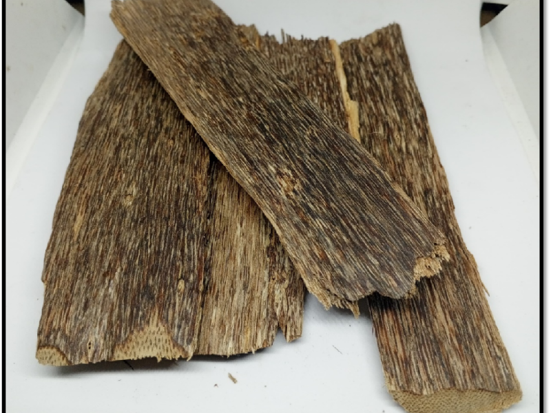 C Blade Agarwood